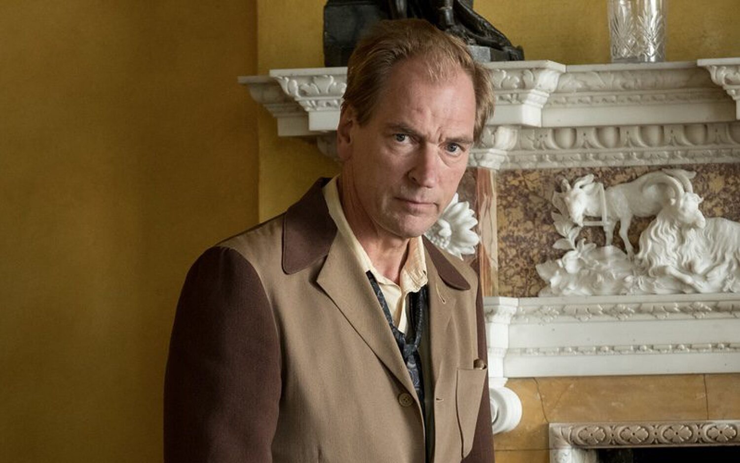 Desaparece el actor Julian Sands ('Una habitación con vistas', 'El almuerzo desnudo') mientras hacía senderismo