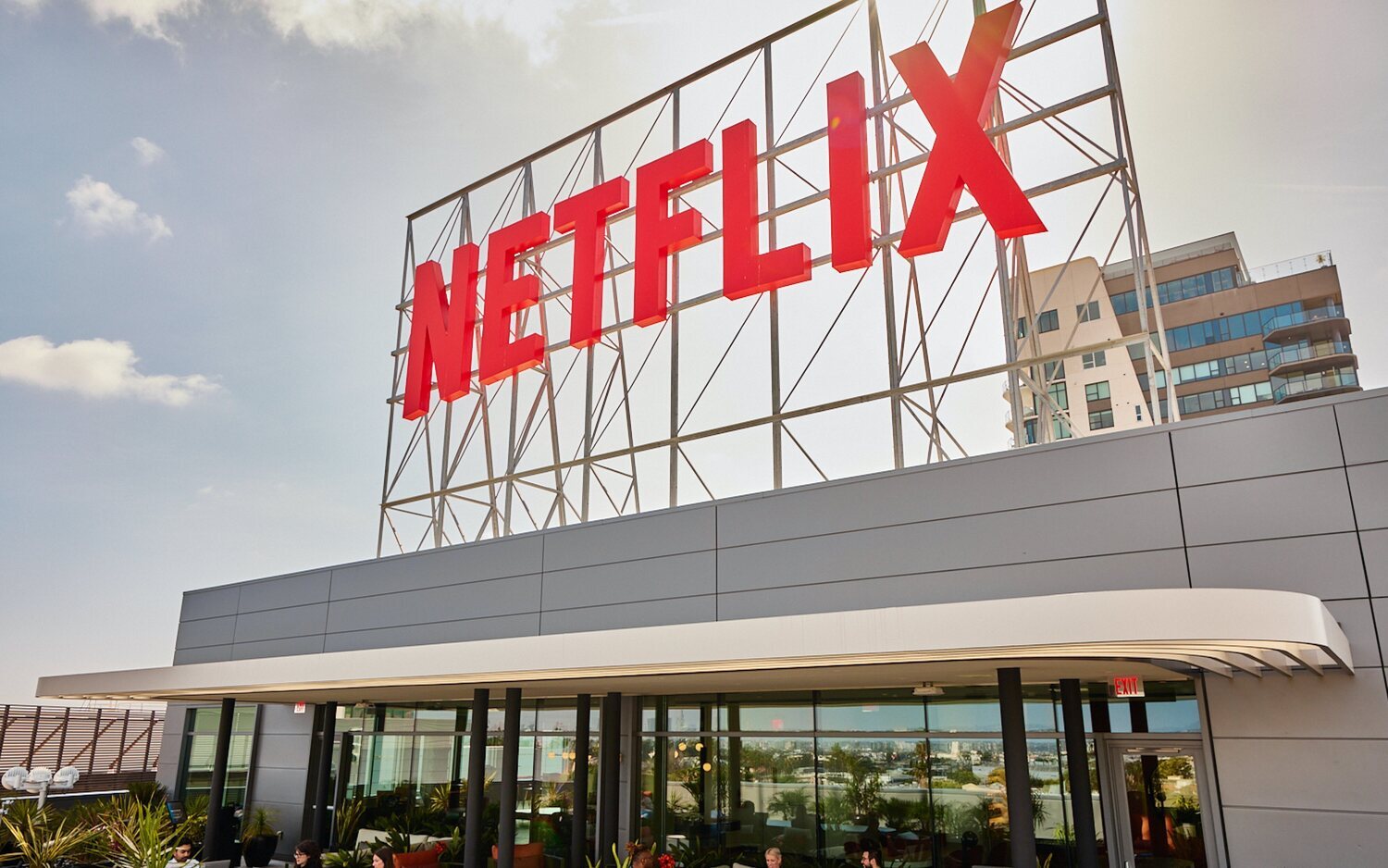 Netflix responde a la información sobre las cuentas compartidas y aclara que se publicó por error