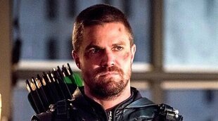 'The Flash': Cómo vuelve Stephen Amell como Green Arrow, y qué pidió para regresar