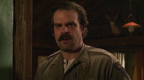 'Stranger Things': David Harbour cree que ya es hora de que la serie acabe: "Hay que abandonar el nido"