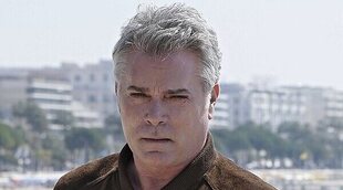 Ray Liotta ya tiene estrella en el Paseo de la Fama, inaugurada por su hija, Taron Egerton y Elizabeth Banks