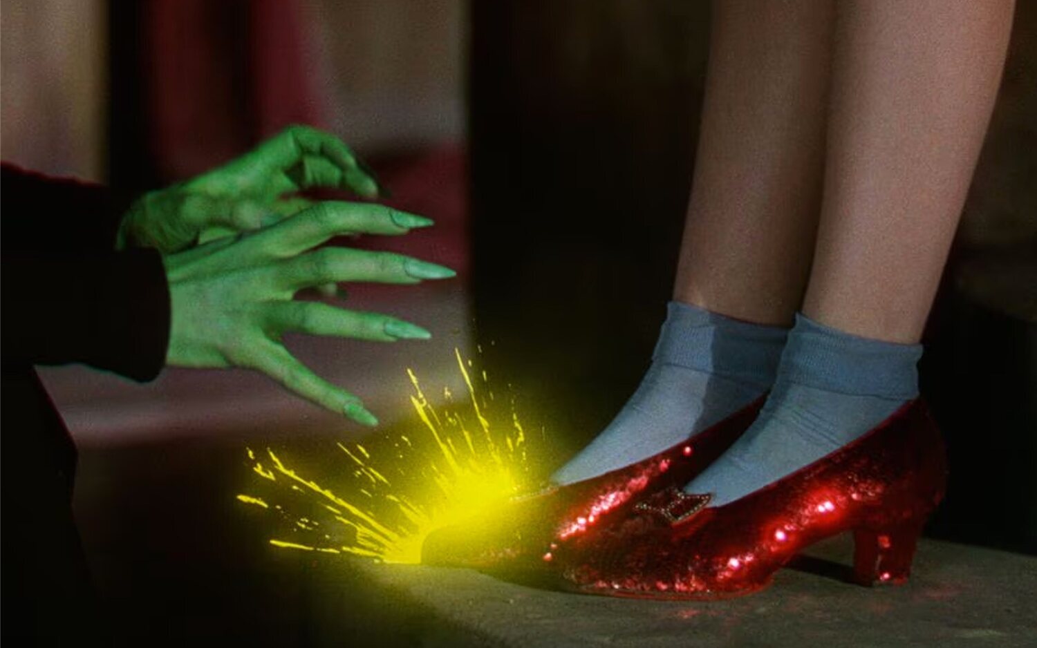 Imputan a un hombre por el robo de los zapatos rojos de Judy Garland en 'El mago de Oz' hace 18 años