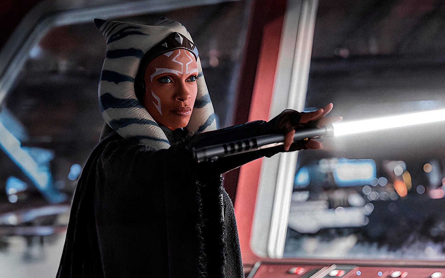 'Ahsoka', la nueva serie de 'Star Wars' protagonizada por Rosario Dawson, ya tiene fecha de estreno