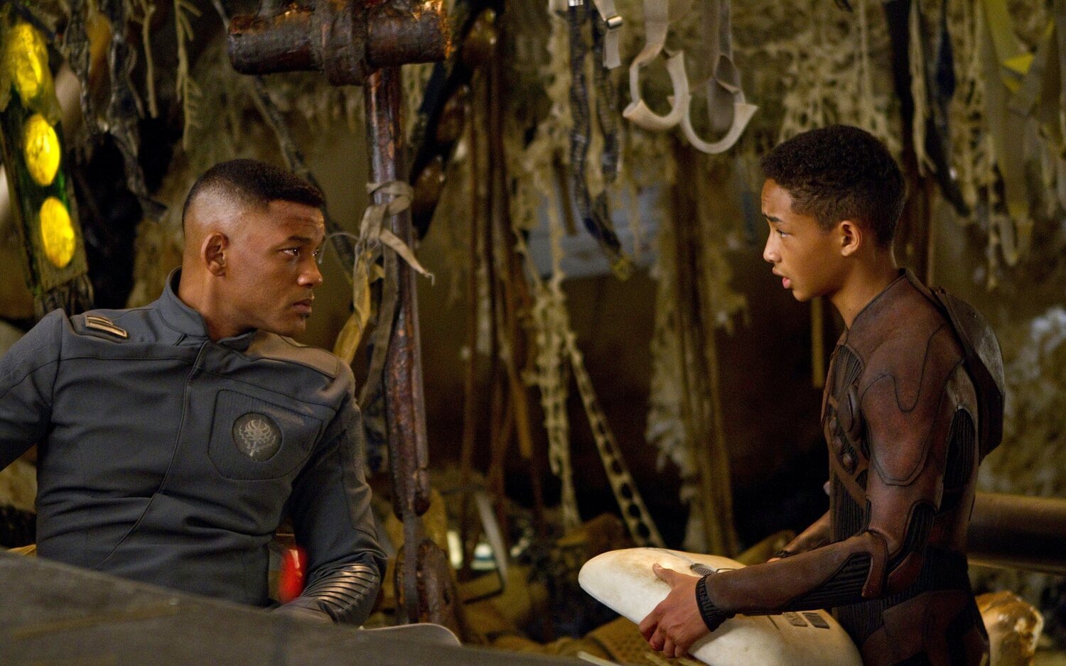 Los múltiples cambios que sufrió su guion y 9 curiosidades más de 'After Earth'