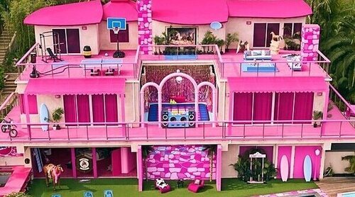 Ken y Airbnb te ofrecen la posibilidad de alquilar la mansión de ensueño de Barbie en Malibú