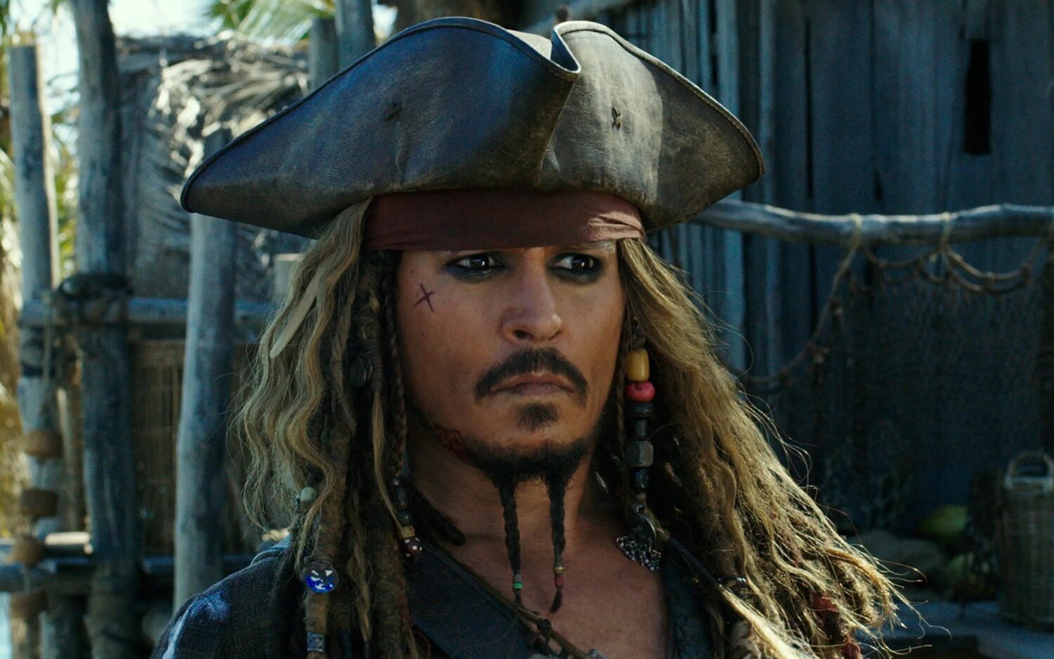 Johnny Depp estaría dispuesto a volver a trabajar con Disney, según una fuente cercana al actor