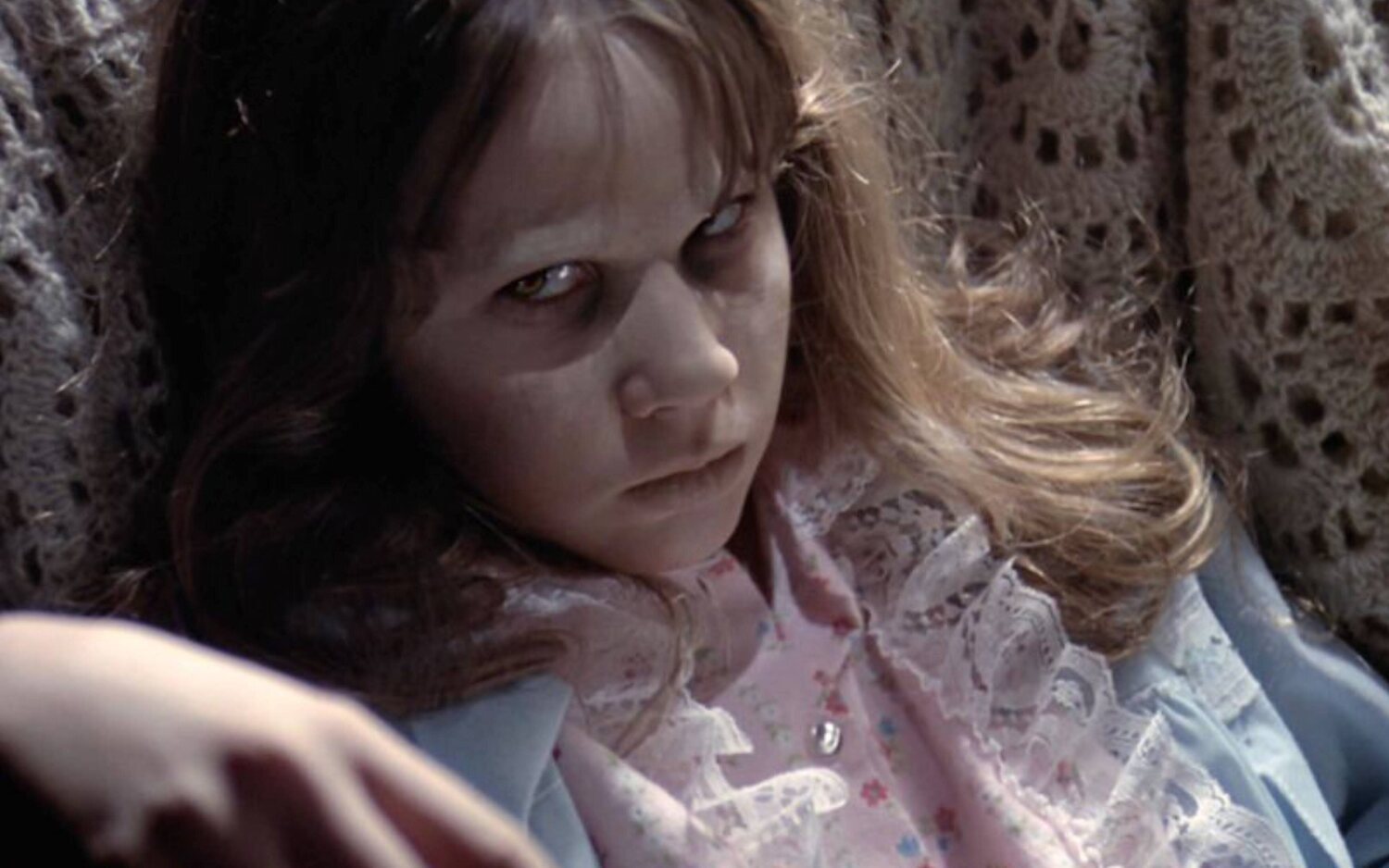 El director de 'El Exorcista: Creyente' explica el papel que ha tenido Linda Blair (Regan) en la secuela