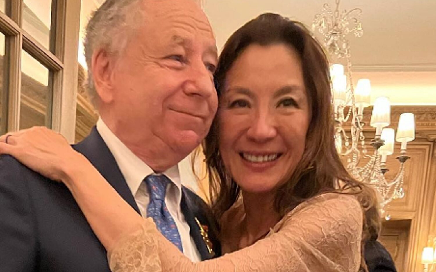 Michelle Yeoh se casa con el exdirector de Ferrari tras 19 años de compromiso