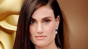 Idina Menzel ('Glee'): "Acababa de dar a luz y me hacen ser madre de Lea Michele de 24 años"