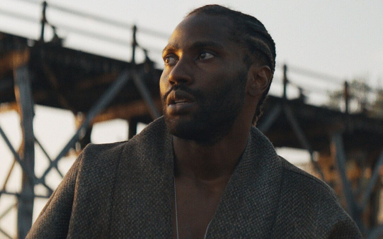 John David Washington interpreta a Joshua en 'The Creator'