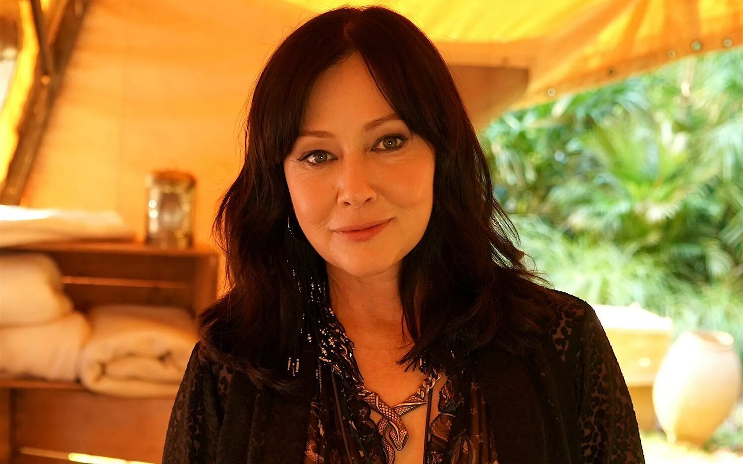 Shannen Doherty en 'BH90210', la serie en la que se reunió el elenco de 'Sensación de vivir'