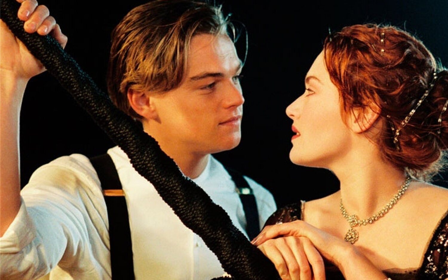 Leonardo DiCaprio y Kate Winslet en 'Titanic'