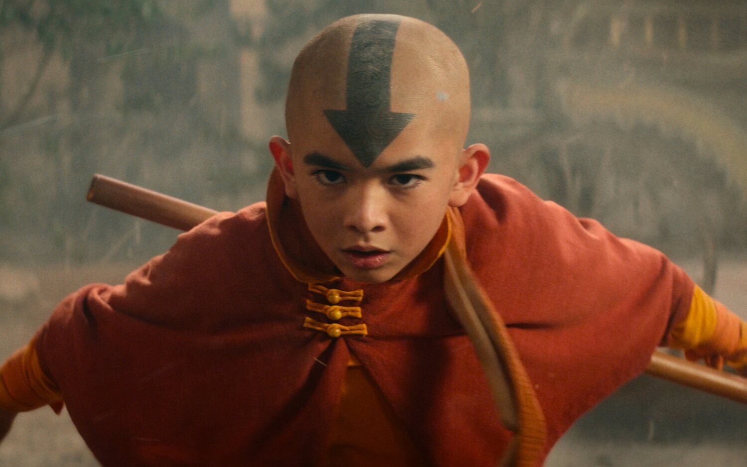 Gordon Cormier como Aang en la primera temporada de 'Avatar: La leyenda de Aang'