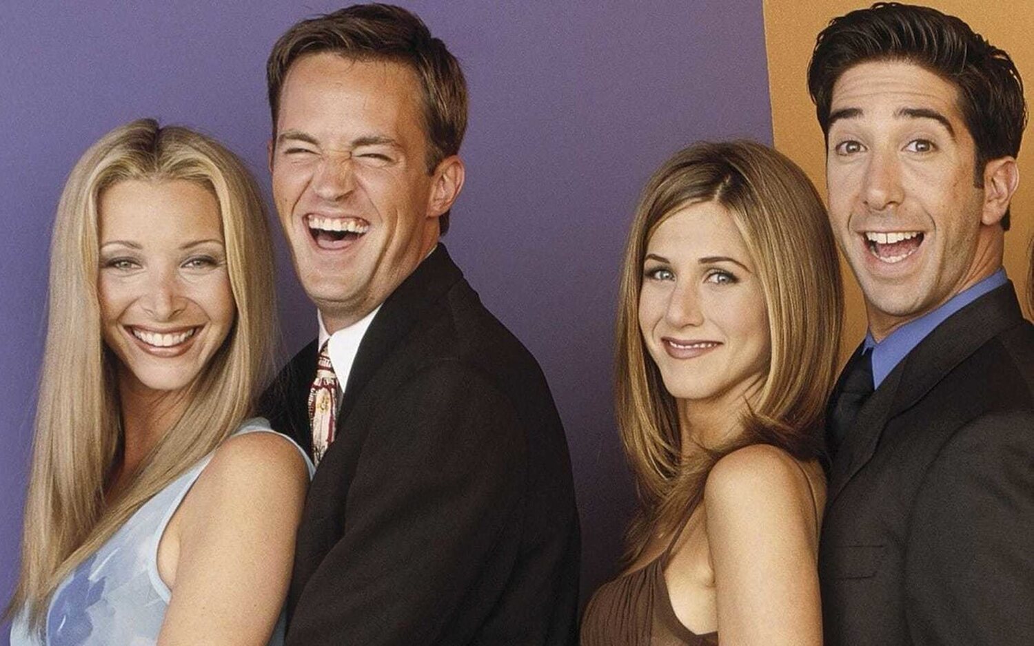 Lisa Kudrow, Matthew Perry, Jennifer Aniston y David Schwimmer en una promoción de 'Friends'