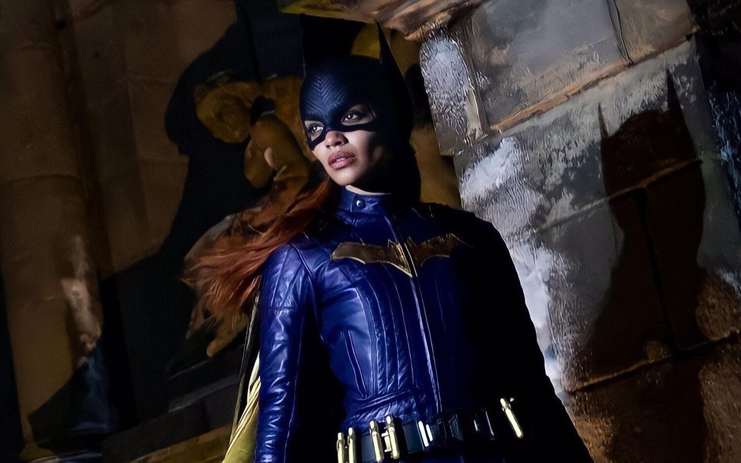 Leslie Grace en 'Batgirl', una de las películas ya rodadas que no se estrenarán