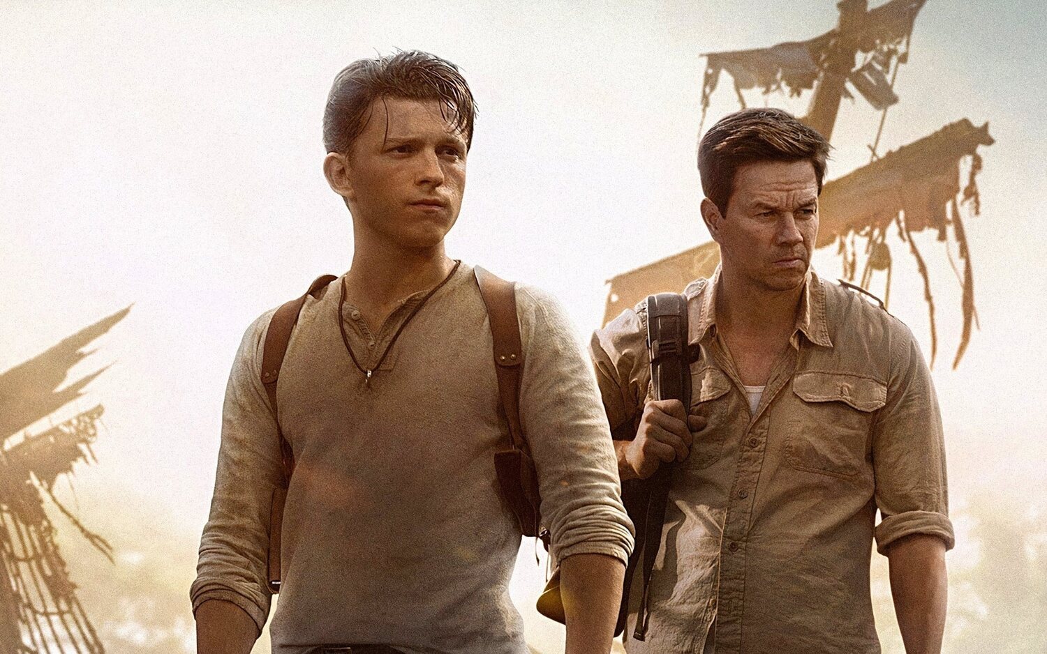 Mark Wahlberg y Tom Holland en 'Uncharted'