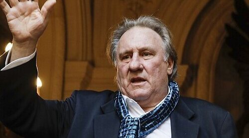 Cincuenta estrellas del cine francés defienden a Gerard Depardieu, acusado de violación y acoso por una docena de mujeres