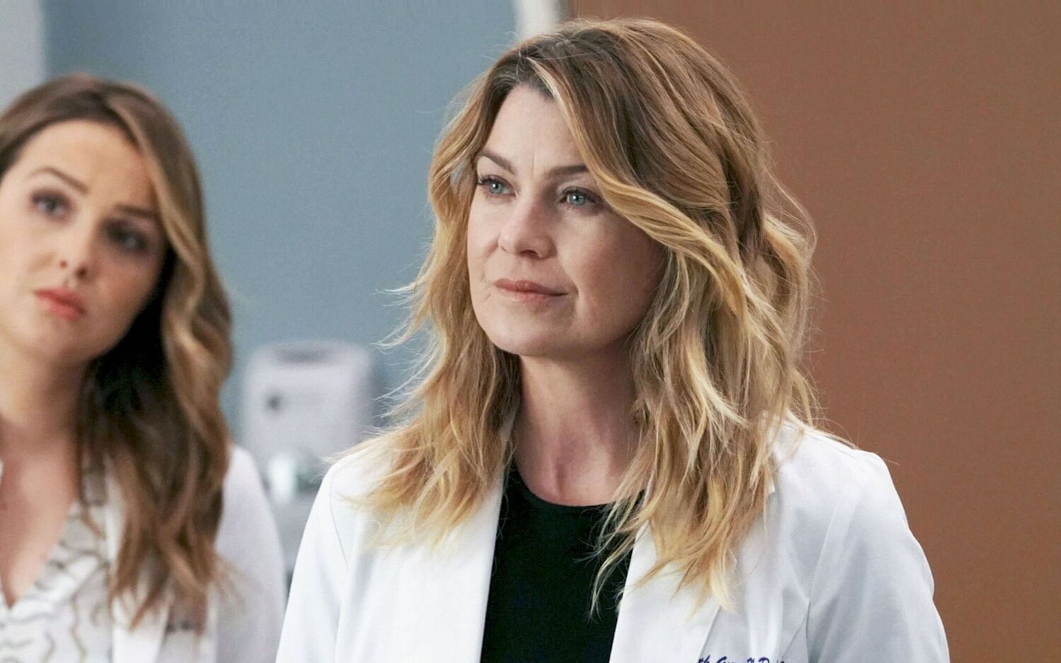 Camilla Luddington y Ellen Pompeo en 'Anatomía de Grey'