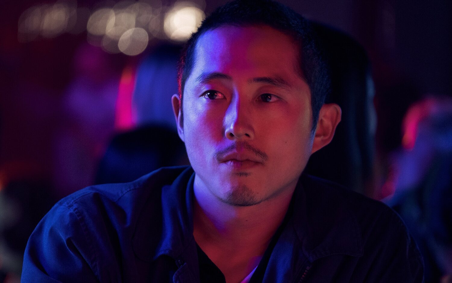 Steven Yeun en 'Bronca'