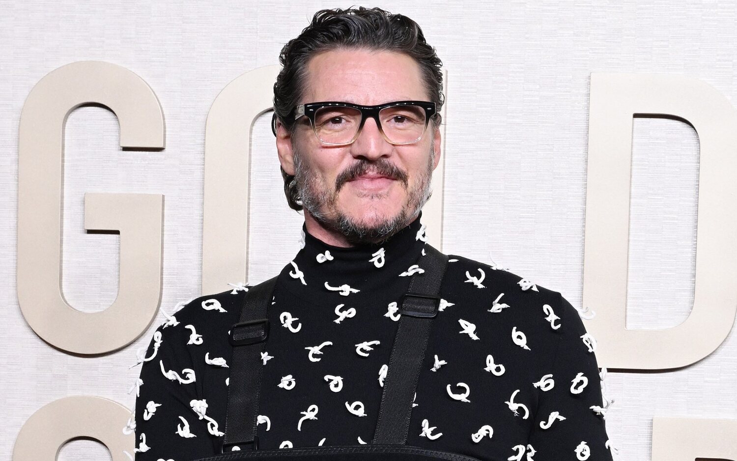 Pedro Pascal en los Globos de Oro