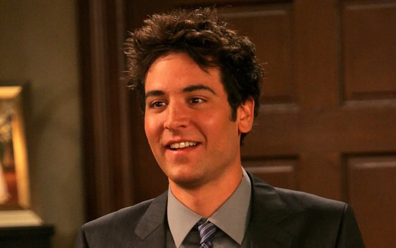 Josh Radnor como Ted Mosby en 'Cómo conocí a vuestra madre'