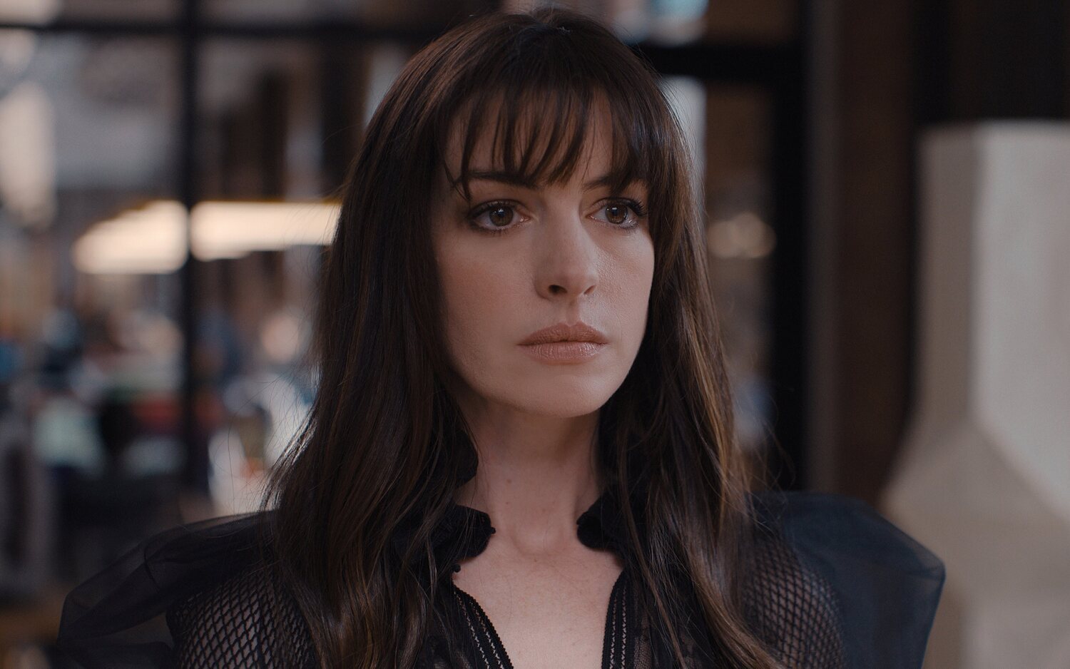 Anne Hathaway en la serie 'WeChrashed'