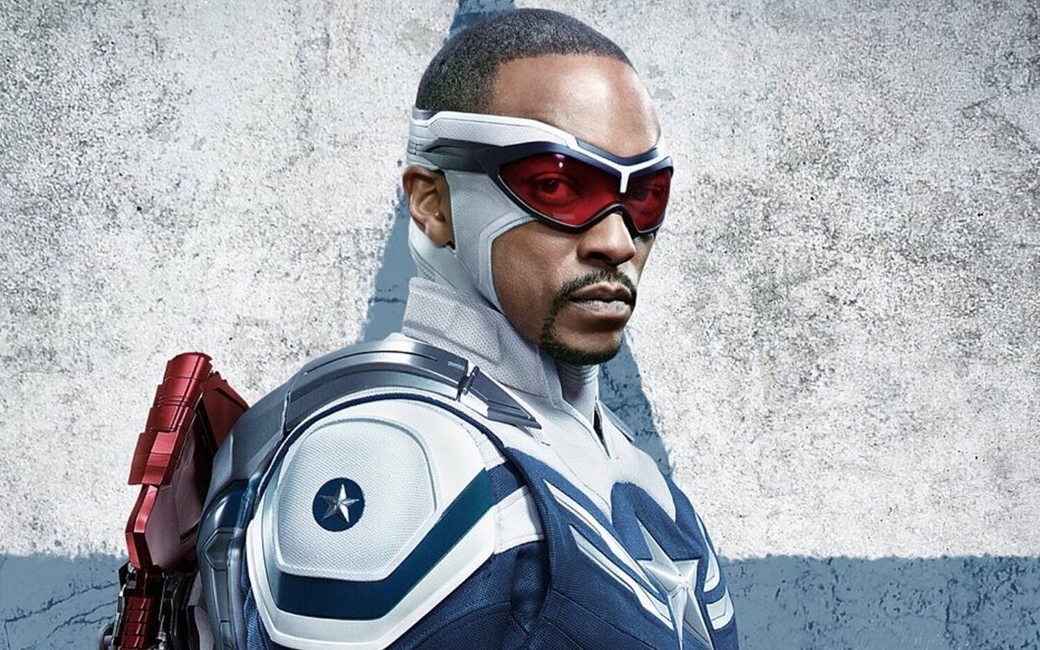 Anthony Mackie como Capitán América en 'Falcon y el Soldado de Invierno'