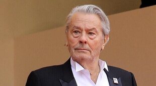 El actor Alain Delon bajo tutela legal mientras sus hijos se pelean por su tratamiento médico