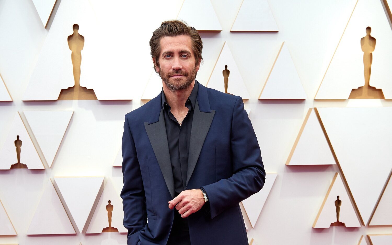 Jake Gyllenhaal en la alfombra roja de los Oscar