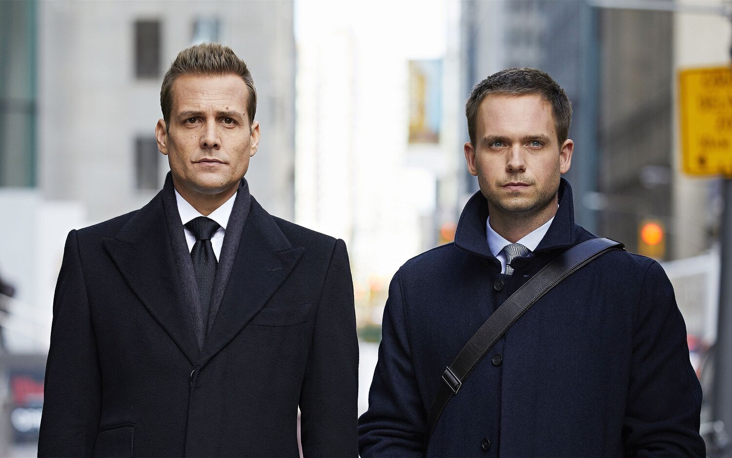 Gabriel Macth y Patrick J. Adams, protagonistas de 'Suits: La clave del éxito'