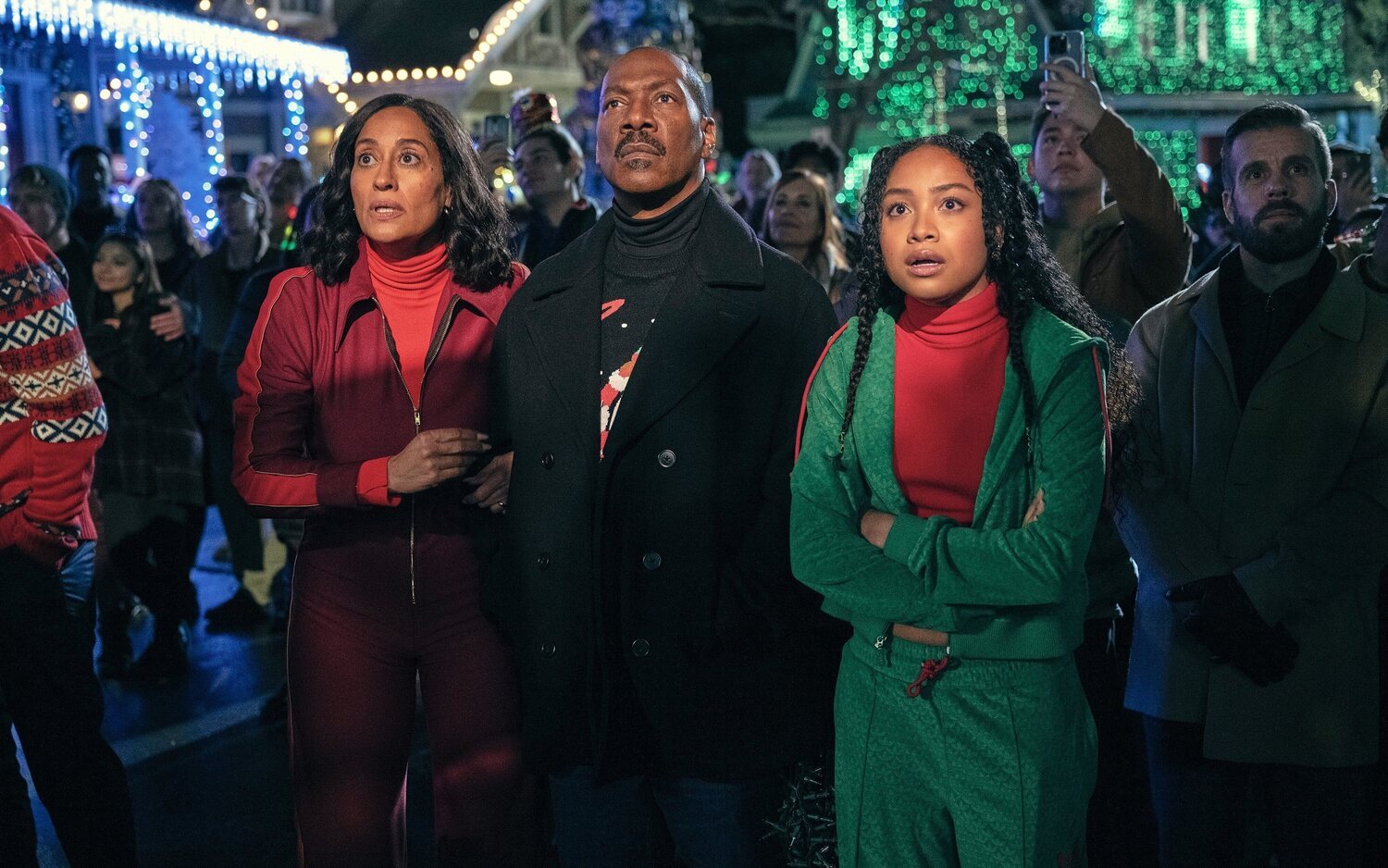 Tracee Ellis Ross, Eddie Murphy y Genneya Walton en 'Navidad en Candy Cane Lane'