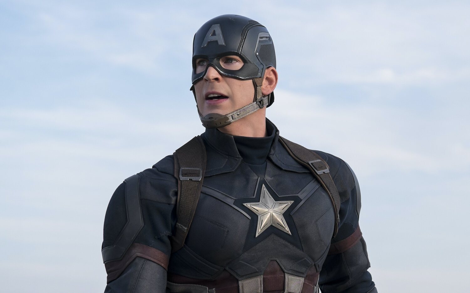 Chris Evans como Steve Rogers