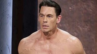 John Cena se desnuda por un buen motivo para presentar el Oscar a Mejor diseño de vestuario