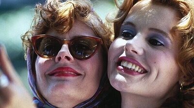 Críticas a la sesión de fotos de Susan Sarandon y Geena Davis con sus fans en una convención