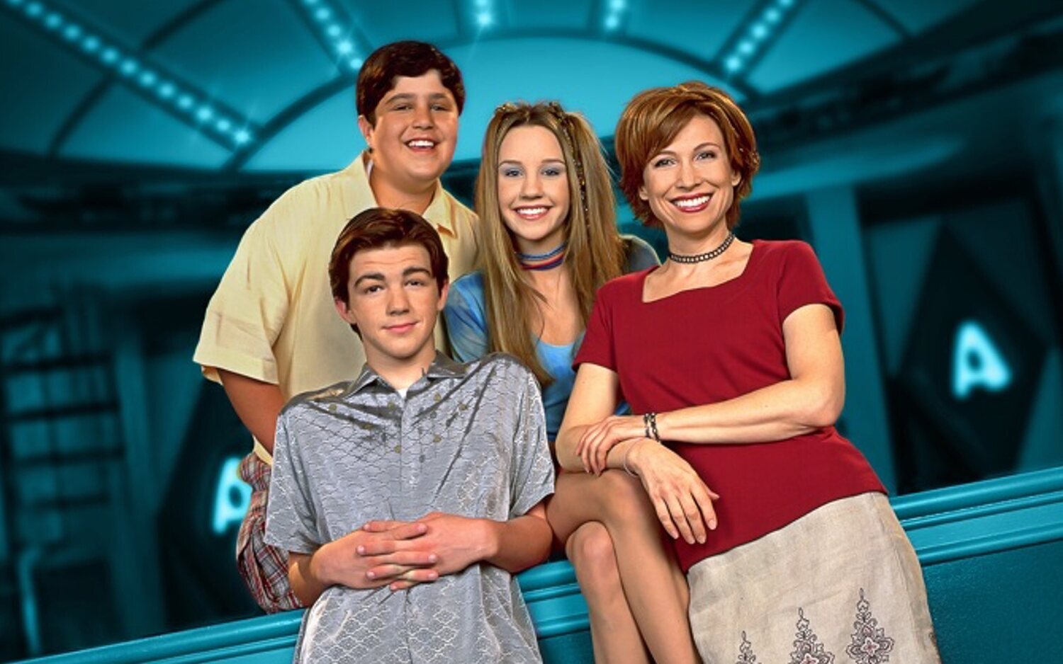 Josh Peck, Drake Bell, Amanda Bynes y Nancy Sullivan en 'El Show de Amanda'