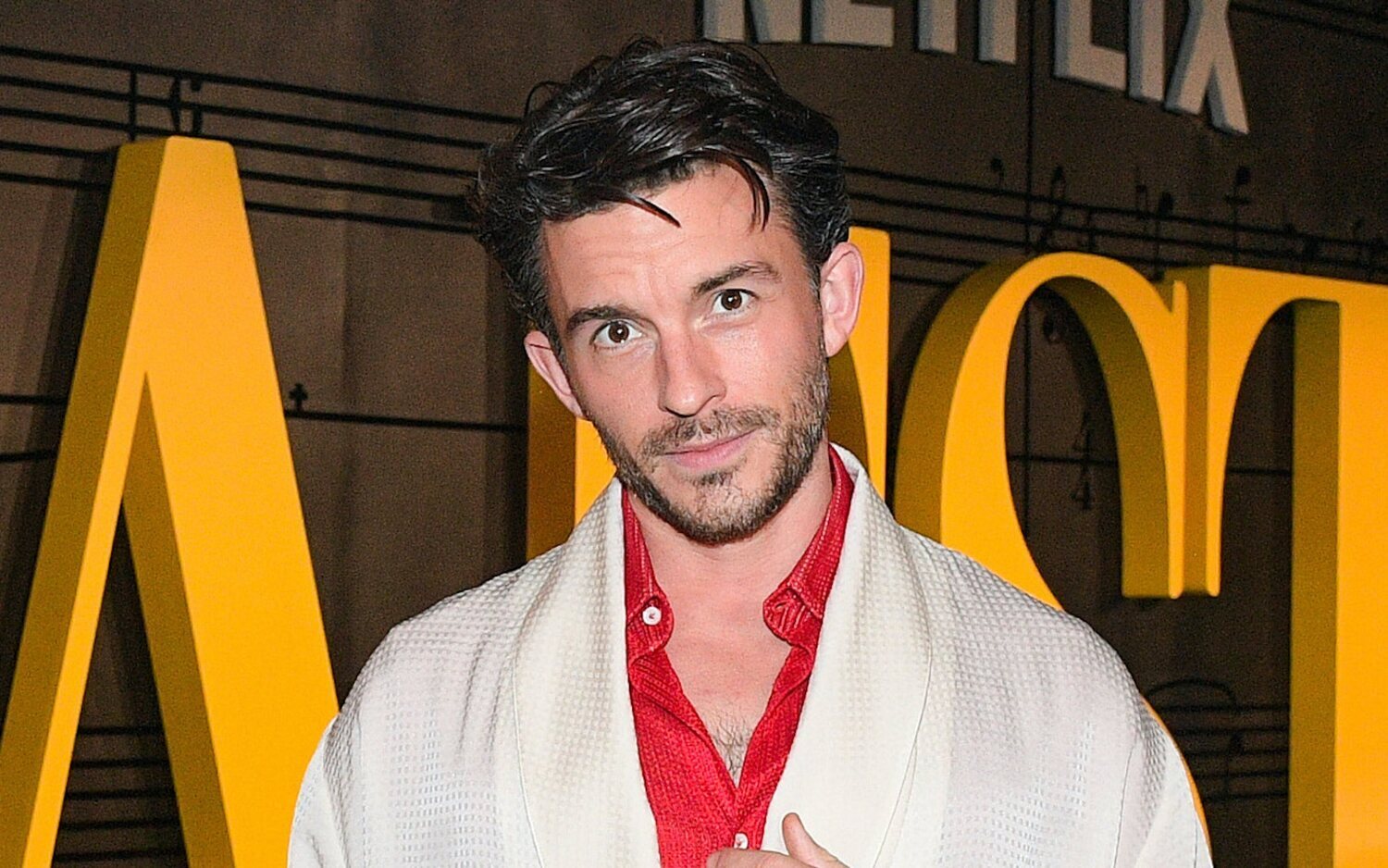 Jonathan Bailey en la premiere de 'Maestro'