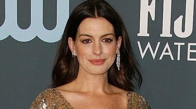 Anne Hathaway recuerda un casting "asqueroso" en el que tuvo que fingir entusiasmo por besar a diez actores