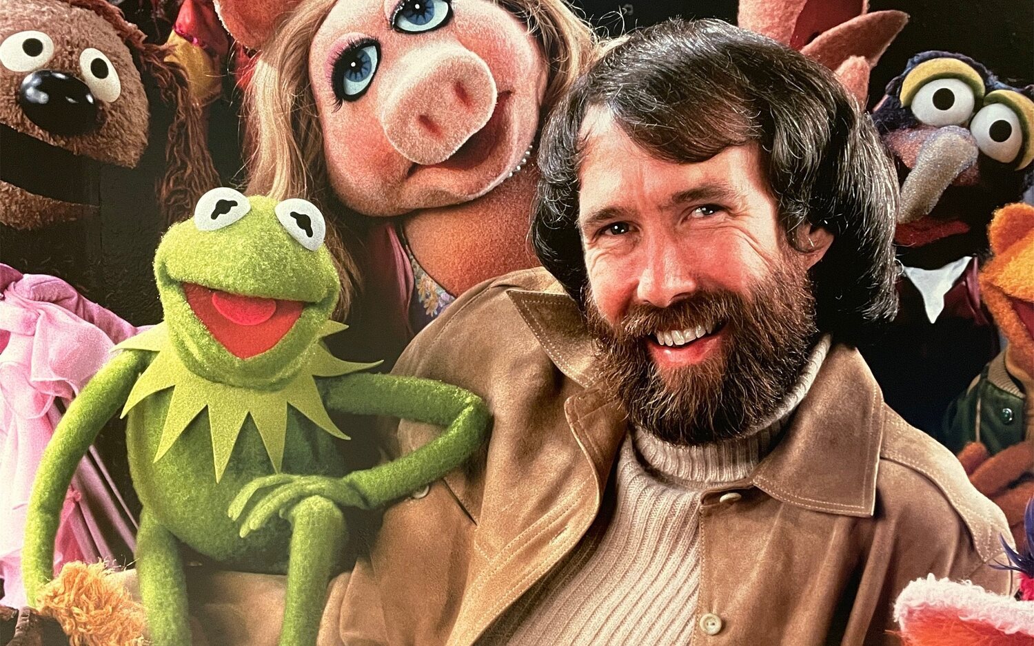 Jim Henson con sus Muppets