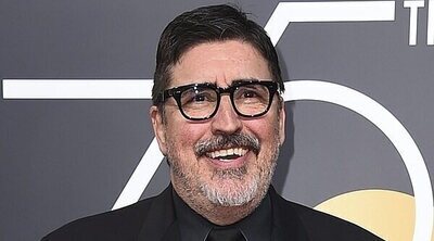 Alfred Molina revela conteniendo las lágrimas que fue una decepción para su padre por convertirse en actor