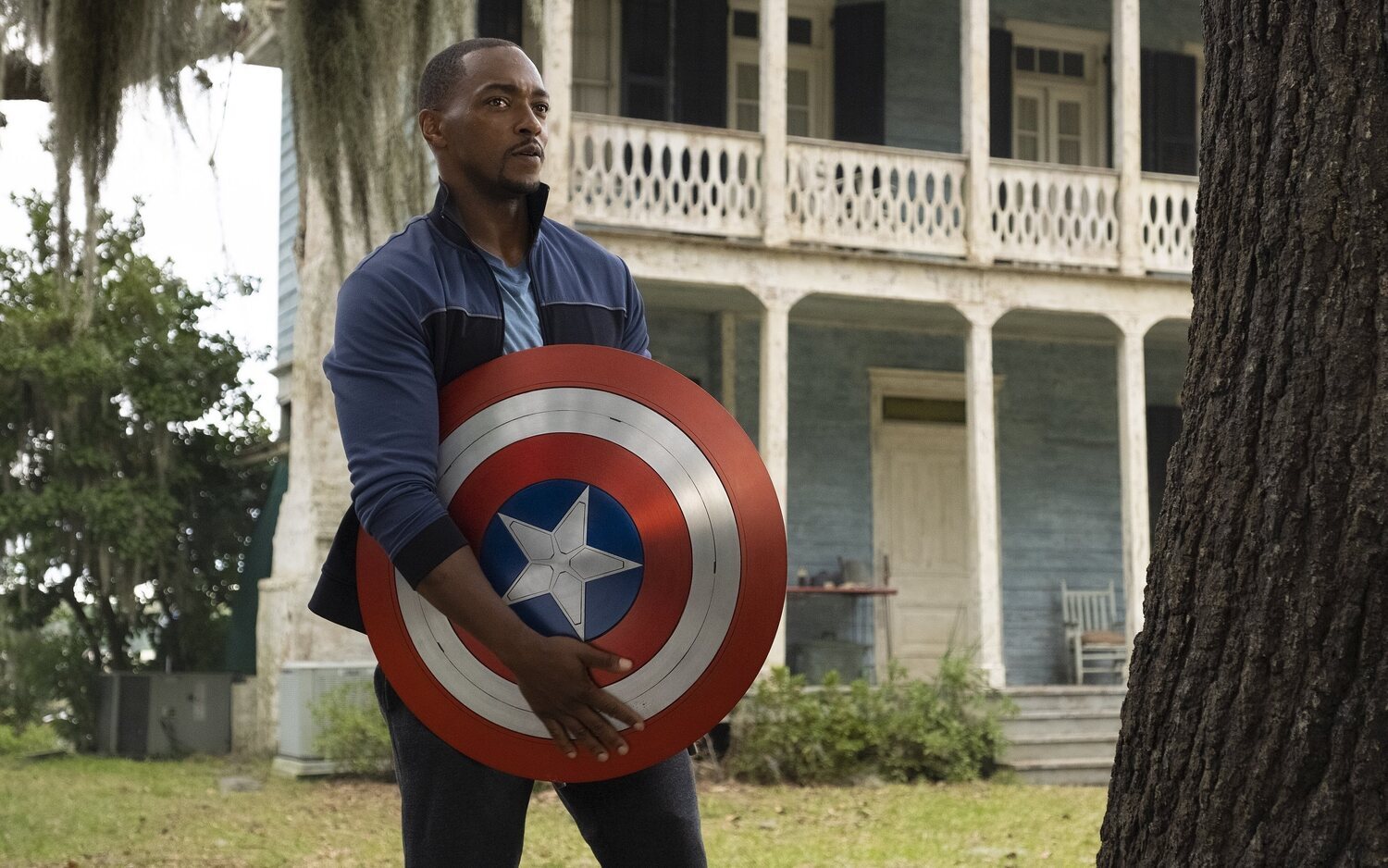 Anthony Mackie en 'Falcon y el Soldado de Invierno'