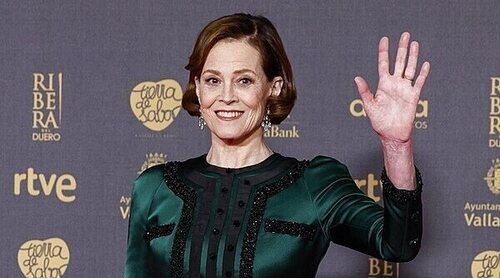 'The Mandalorian & Grogu': Sigourney Weaver en conversaciones para unirse al universo 'Star Wars'