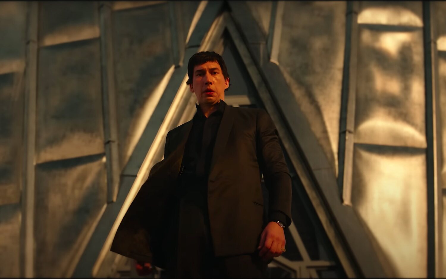 Adam Driver en el teaser de 'Megalópolis'