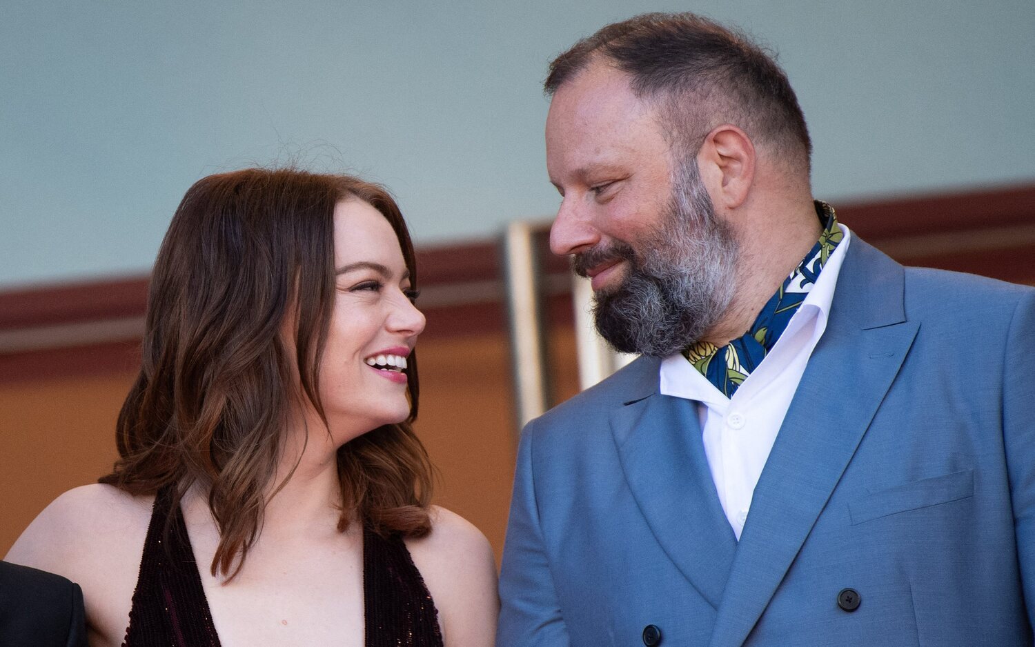 Emma Stone y Yorgos Lanthimos en el Festival de Cannes 2024