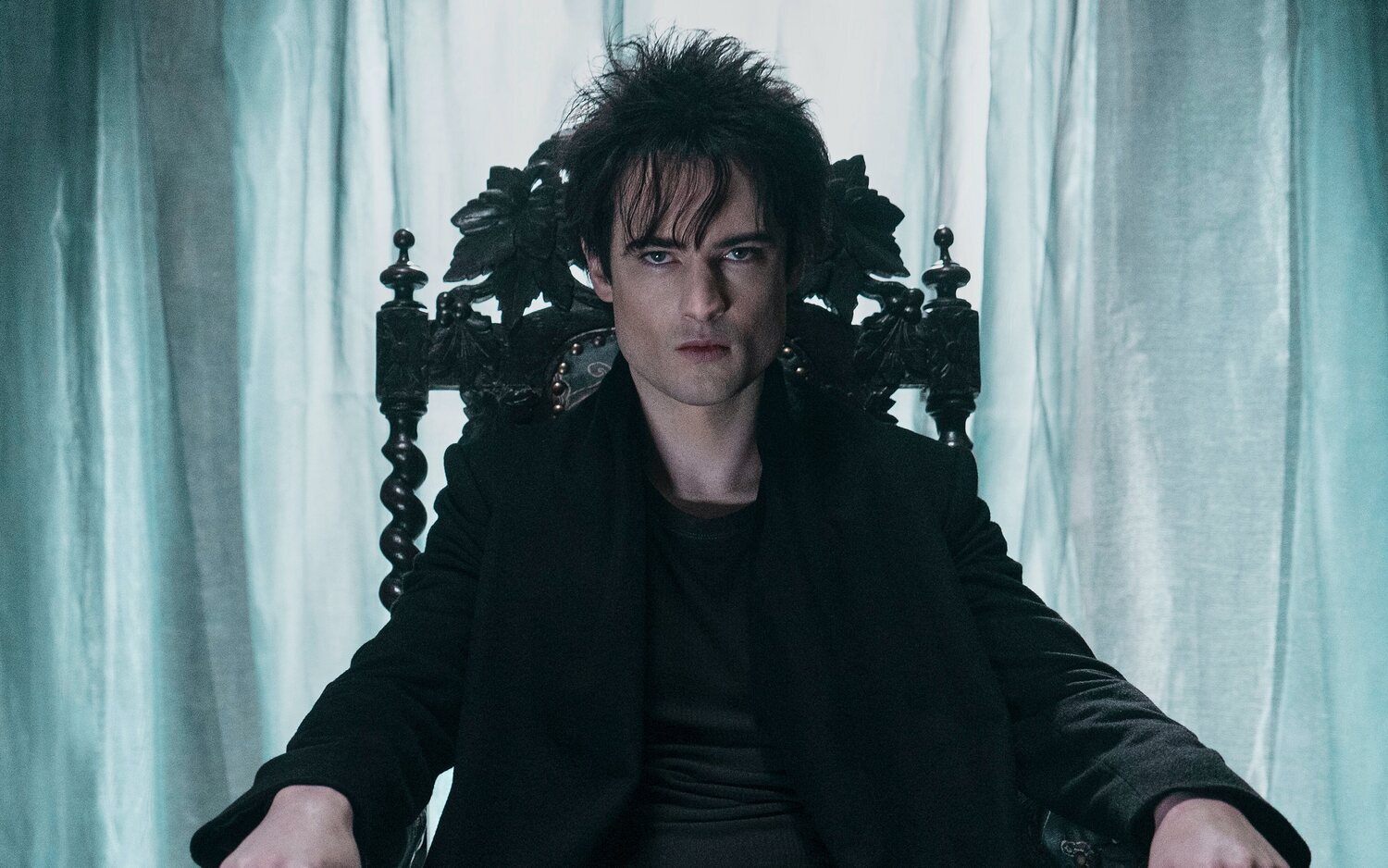 Tom Sturridge como Sueño/Morfeo en la primera temporada de 'Sandman'