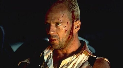 La impresionante década de los 90 de Bruce Willis, de menos a más