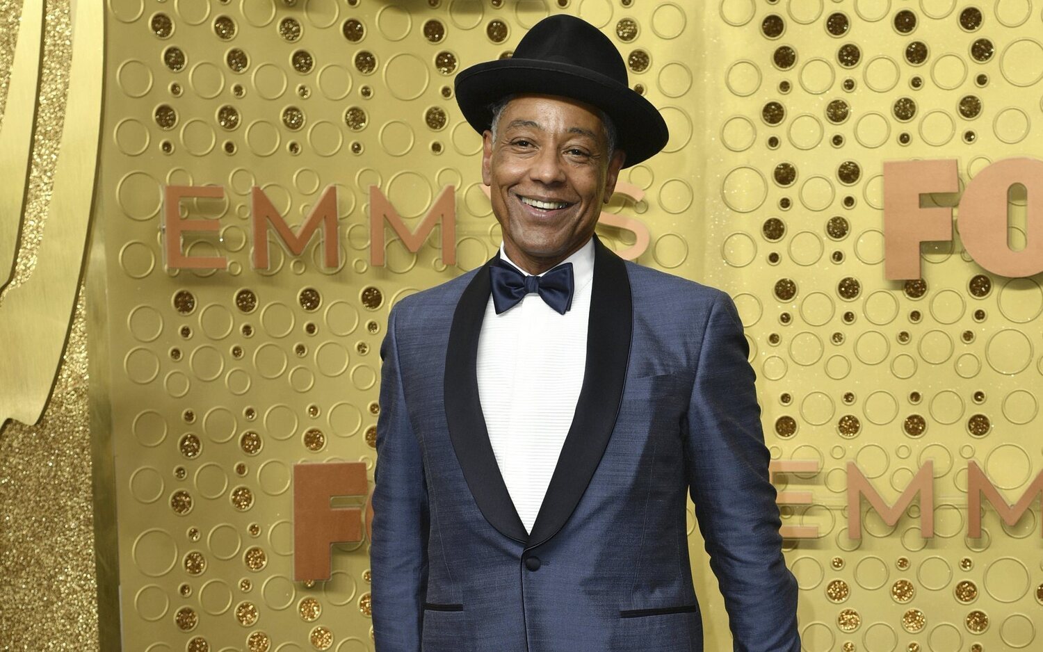 Giancarlo Esposito en la alfombra roja de los Emmy 2019