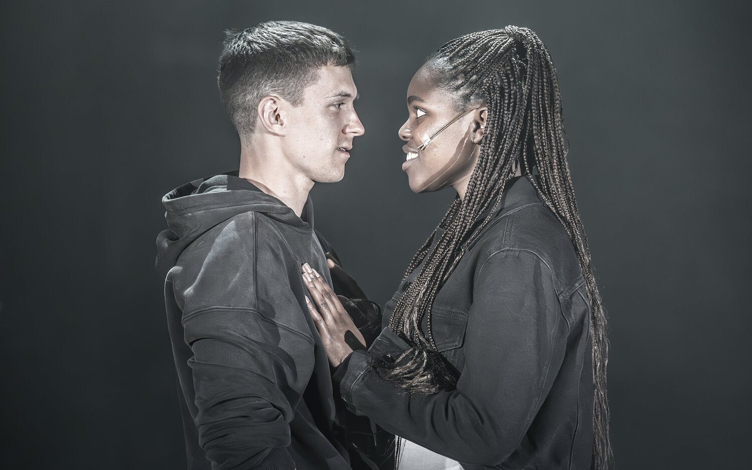 Tom Holland y Francesca Amewudah-Rivers son los nuevos amantes de Verona