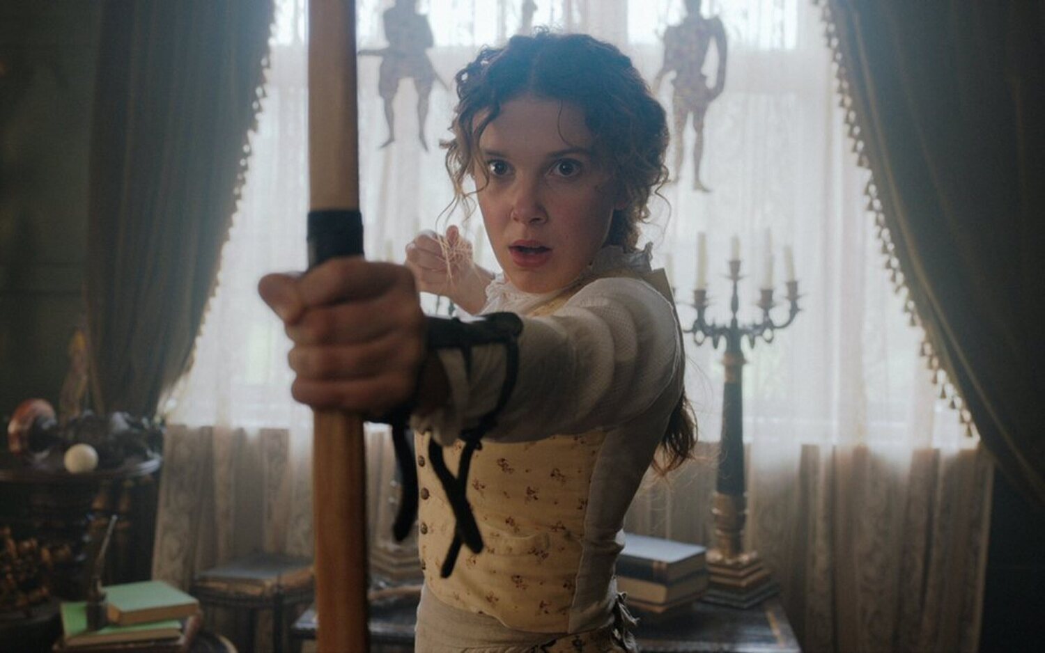 Millie Bobby Brown en 'Enola Holmes'