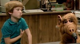 Muere Benji Gregory, el niño de 'Alf', a los 46 años de un posible golpe de calor junto a su perro en el coche