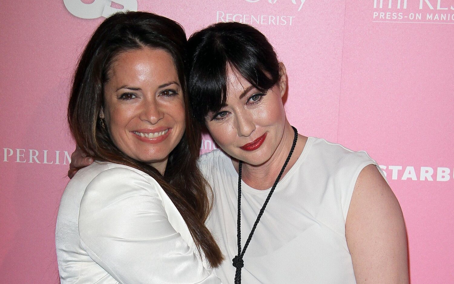 Holly Marie Combs y Shannen Doherty en 2012